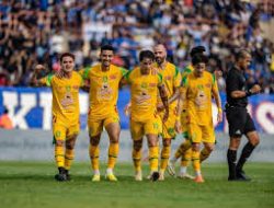 Strategi Klub Sepak Bola Mengoptimalkan Pemain Cadangan untuk Kompetisi Musim Panjang Profesional