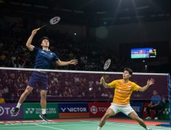 Strategi Menyerang Badminton Dengan Kombinasi Smash, Drive, Dan Drop Shot Yang Tepat